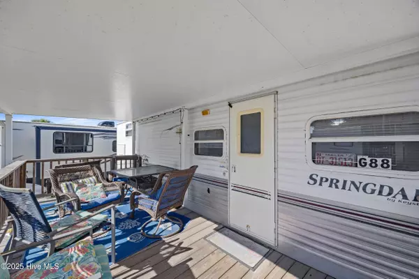 North Topsail Beach, NC 28460,88-89g Pelican ST