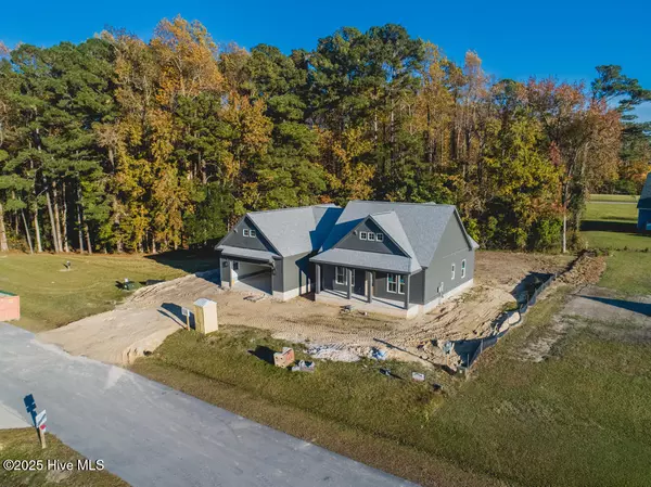 98 E Morning Glory DR, Minnesott Beach, NC 28510