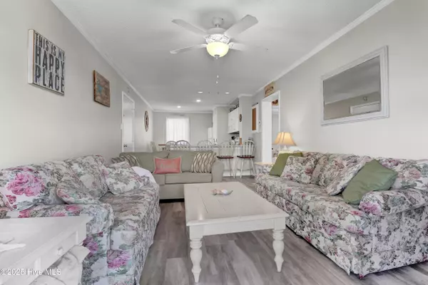 North Topsail Beach, NC 28460,2264 New River Inlet RD #101