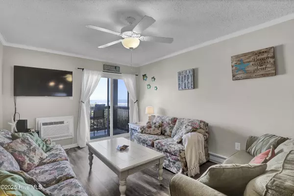North Topsail Beach, NC 28460,2264 New River Inlet RD #101