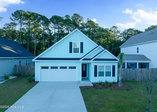 1214 N Caswell AVE, Southport, NC 28461