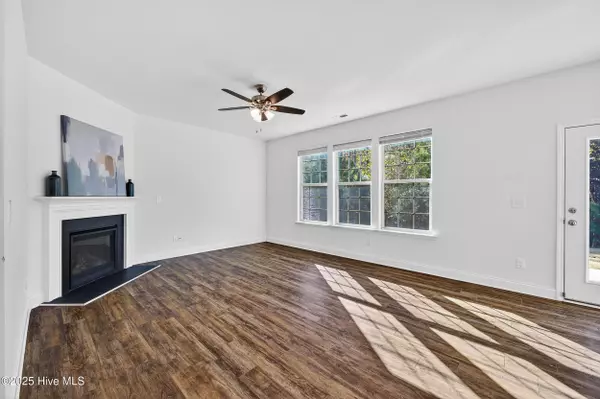 Fuquay Varina, NC 27526,921 Stable Fern DR