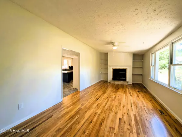 Pinehurst, NC 28374,290 Diamondhead DR S