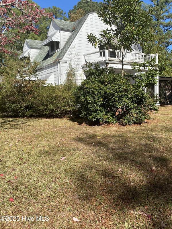 Rocky Mount, NC 27801,960 Hill ST