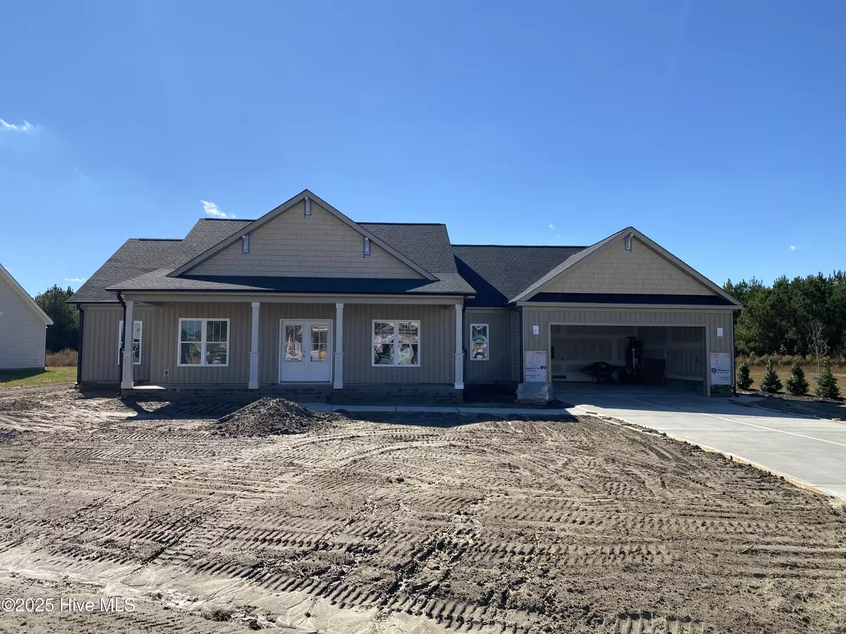 Pikeville, NC 27863,206 Rae DR