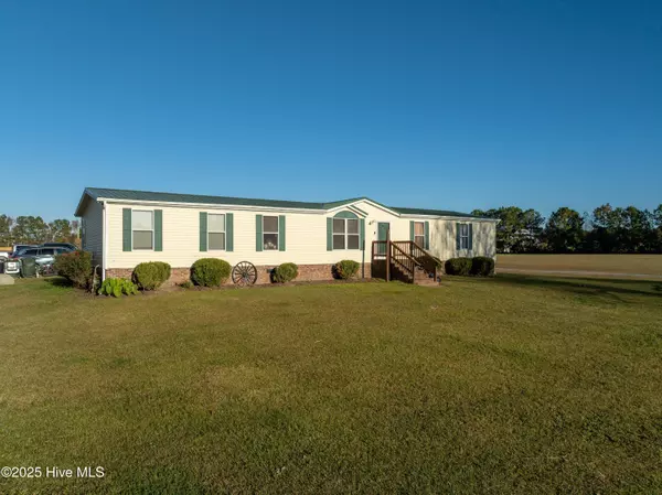 Jacksonville, NC 28540,152 Whaley Field RD