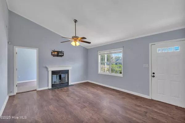 Hubert, NC 28539,409 Foxtrace LN