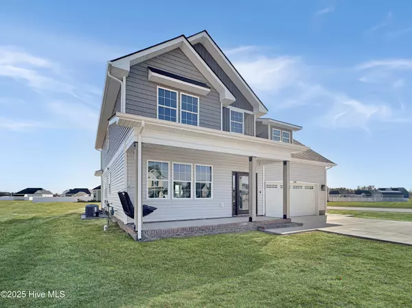 Elizabeth City, NC 27909,333 Staysail DR