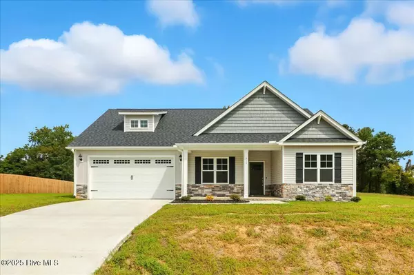 209 Creeks Edge DR, Pikeville, NC 27863