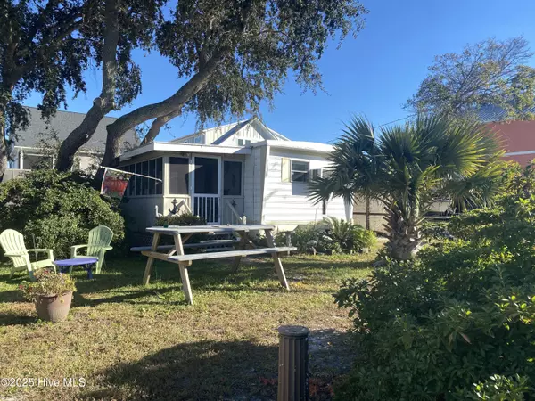 Kure Beach, NC 28449,1707 Searay LN