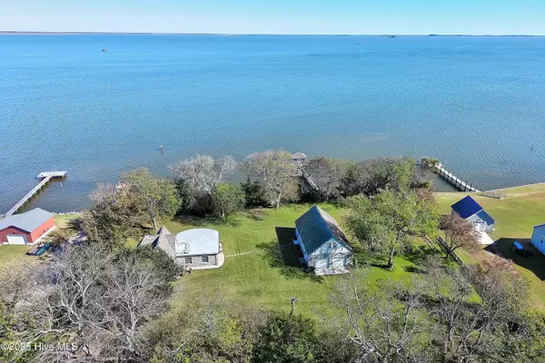 Coinjock, NC 27923,1436 Waterlily RD