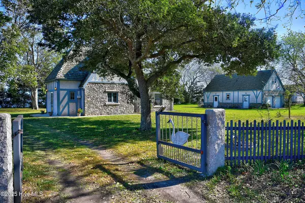 Coinjock, NC 27923,1436 Waterlily RD