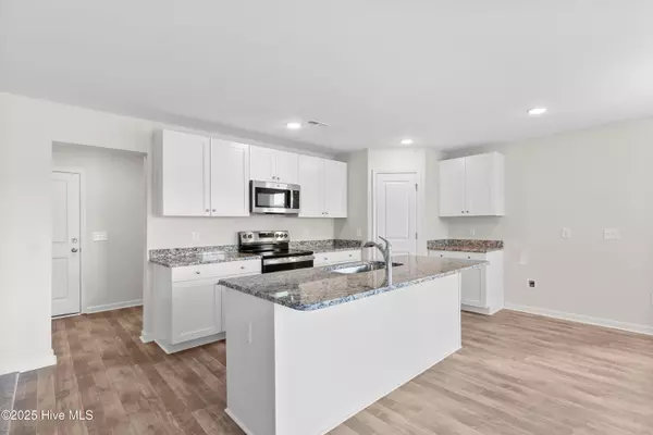 Autryville, NC 28318,85 Buggy Top LN