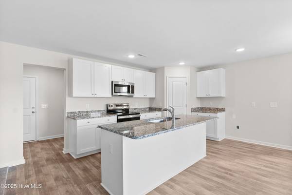 Autryville, NC 28318,85 Buggy Top LN