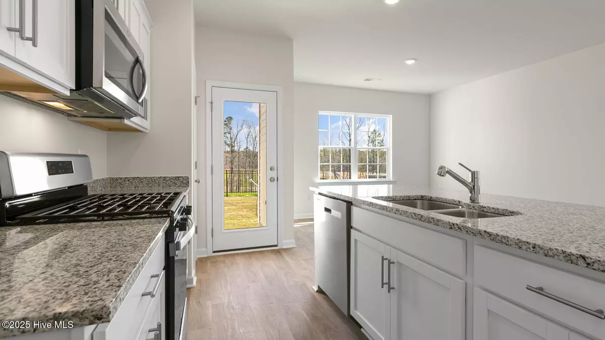 Sanford, NC 27330,139 Starlight ST