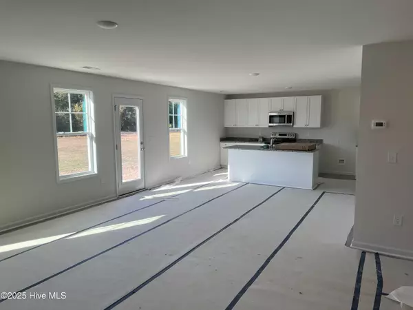 Autryville, NC 28318,221 Buggy Top LN