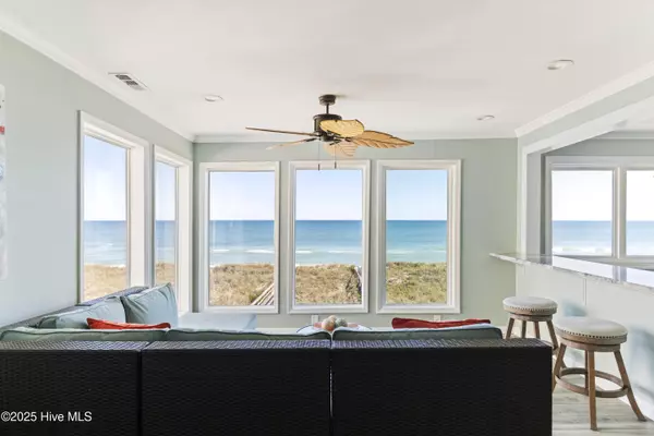 Carolina Beach, NC 28428,908 Carolina Beach AVE N #Apt 3