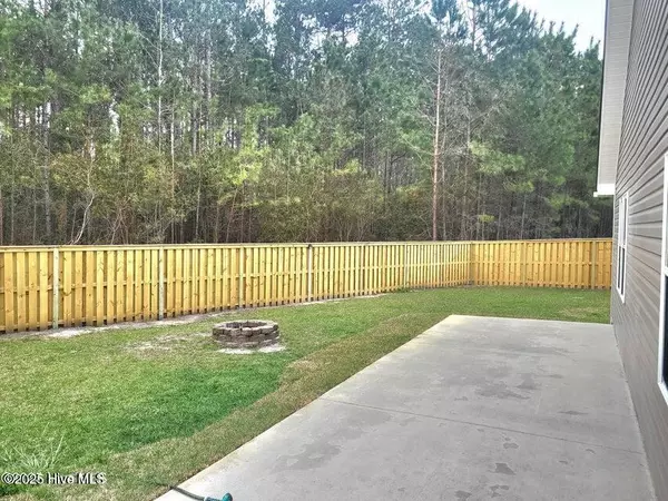 Jacksonville, NC 28546,1003 Summerfield CT