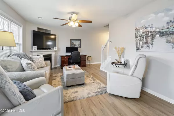 Greenville, NC 27834,2108 Flagstone CT #B3