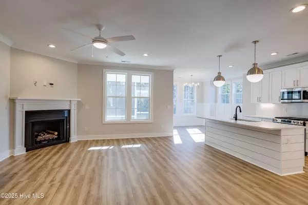 New Bern, NC 28562,1006 Exeter PL