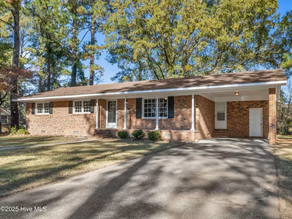 New Bern, NC 28560,1718 Washington ST