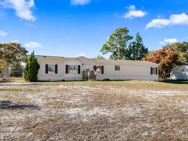 Hubert, NC 28539,307 N Winchester LN