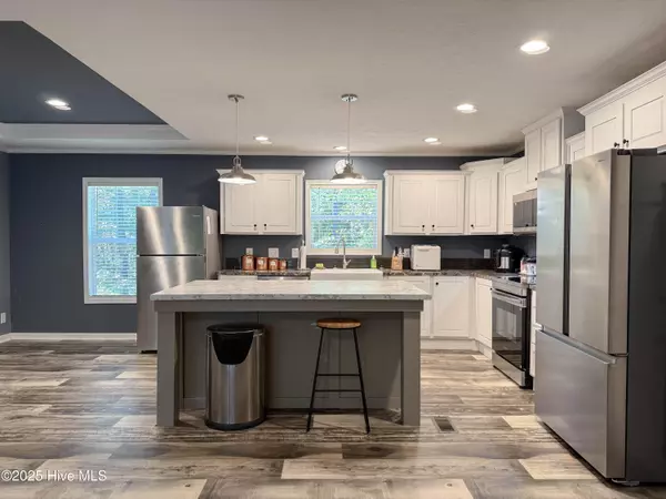 Rocky Point, NC 28457,906 W Belair CT