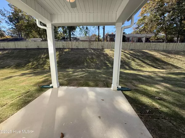 Southern Pines, NC 28387,628 Chambers DR