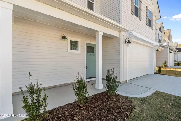 Southern Pines, NC 28387,628 Chambers DR