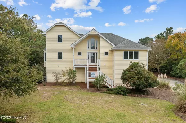 9707 Green Glen RD, Emerald Isle, NC 28594