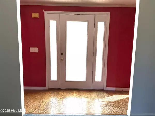 Plymouth, NC 27962,1722 Hollis RD