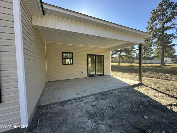 Beulaville, NC 28518,1606 S Nc 41 & 111 HWY