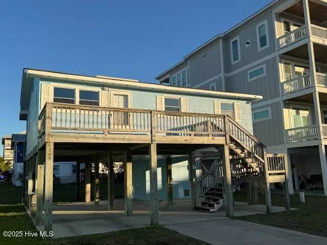 Carolina Beach, NC 28428,806 Canal DR