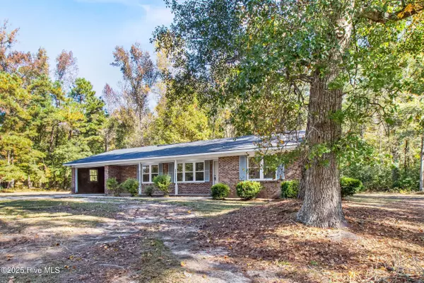 Whiteville, NC 28472,610 Davis AVE