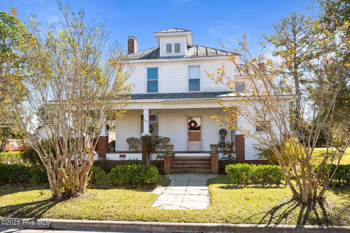 Creswell, NC 27928,201 S 6th ST