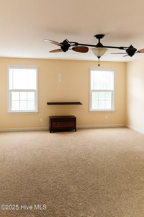 Moyock, NC 27958,128 Creekside DR