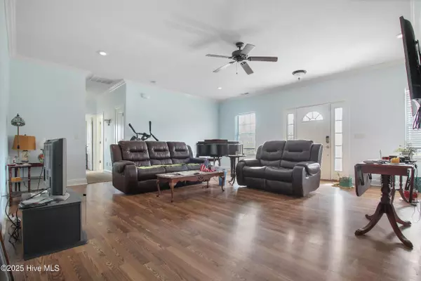 Moyock, NC 27958,128 Creekside DR