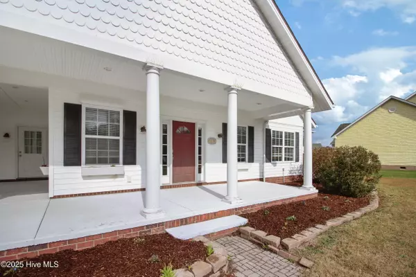 Moyock, NC 27958,128 Creekside DR