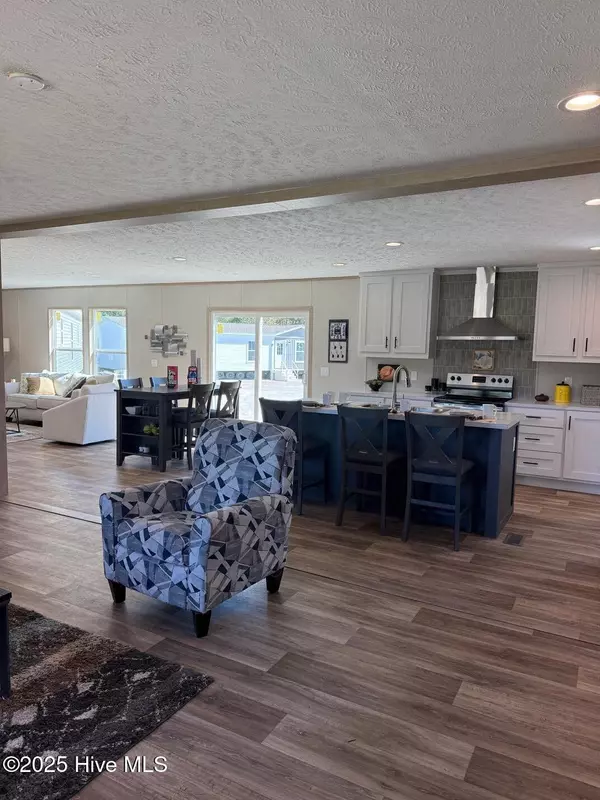 Supply, NC 28462,2001 Sarah Field CT SW