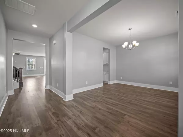 Newport, NC 28570,111 Ballantine Grove LN