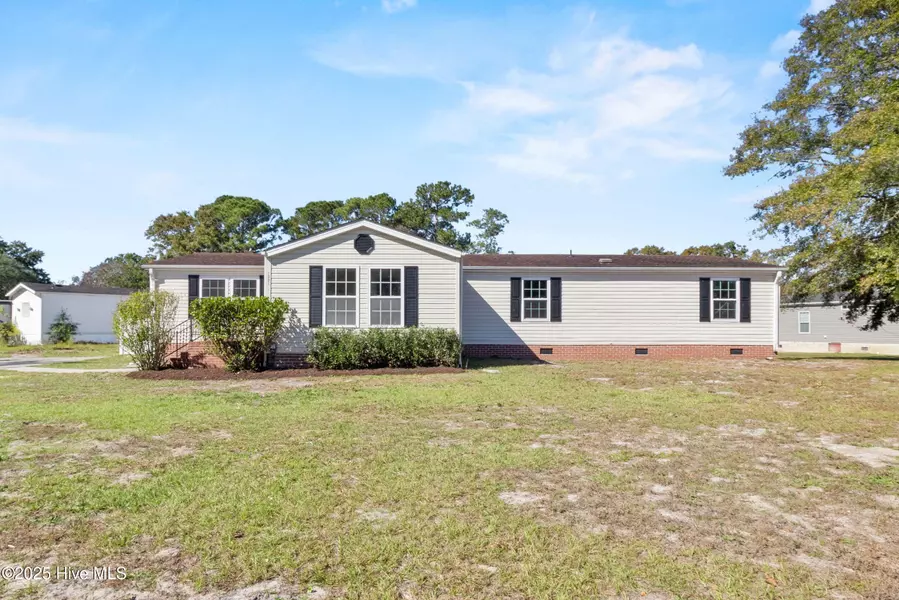 2003 Trout AVE SW, Supply, NC 28462