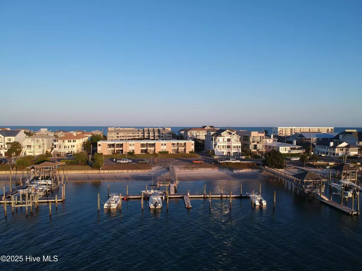 Wrightsville Beach, NC 28480,624 Waynick BLVD #Unit 101