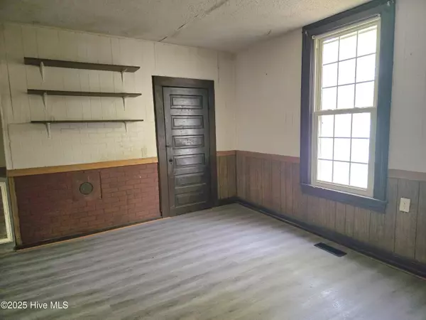 Whitakers, NC 27891,209 N Porter ST