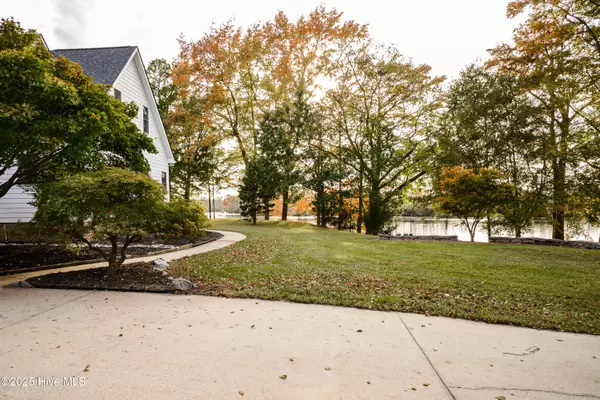 Hertford, NC 27944,198 Knowles LNDG