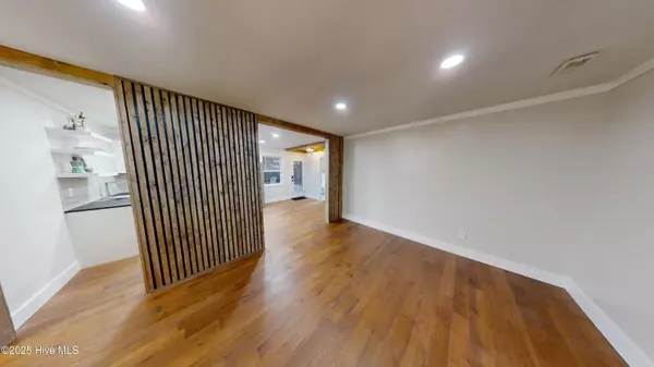 124 Jefferson ST, Beaufort, NC 28516