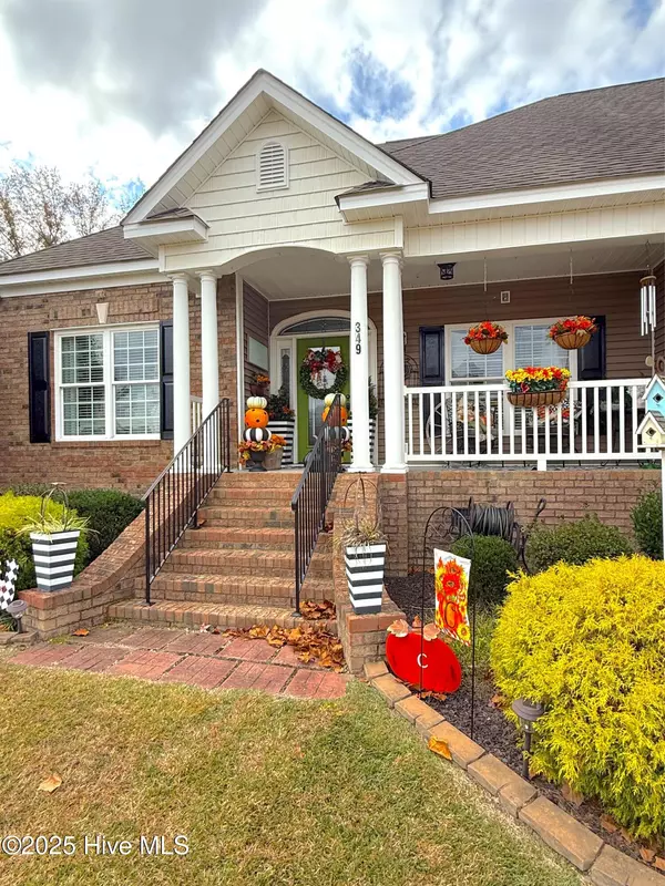 Washington, NC 27889,349 Barwick DR