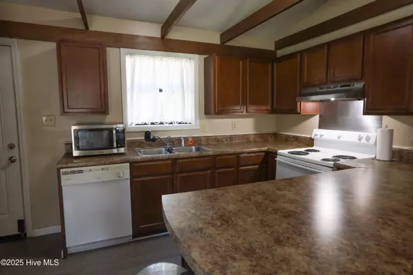 Jacksonville, NC 28546,125 Village CIR