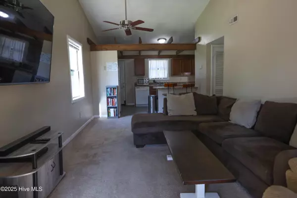 Jacksonville, NC 28546,125 Village CIR