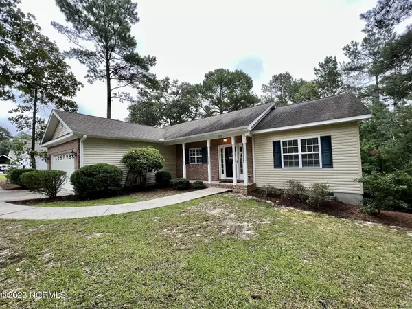 Pinehurst, NC 28374,150 Sandhills CIR