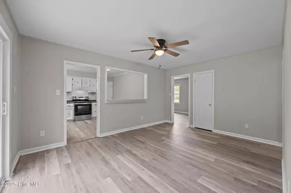 Jacksonville, NC 28546,106 Ronny CT